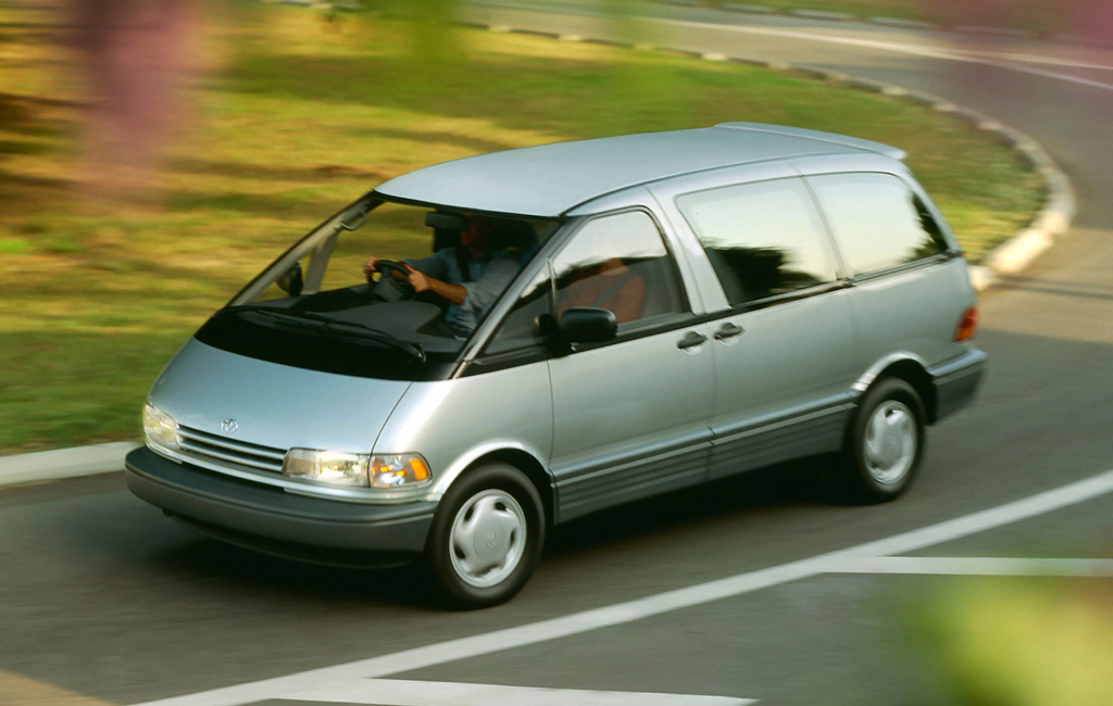 Toyota Previa Minivan