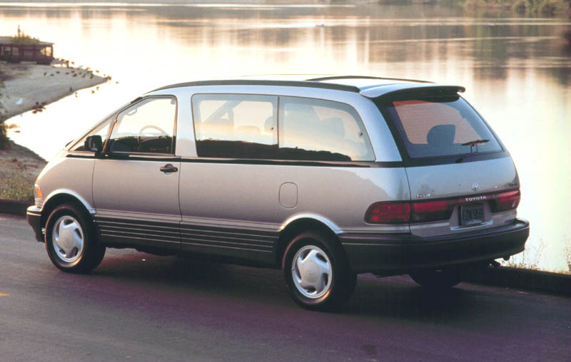 Toyota Previa Minivan