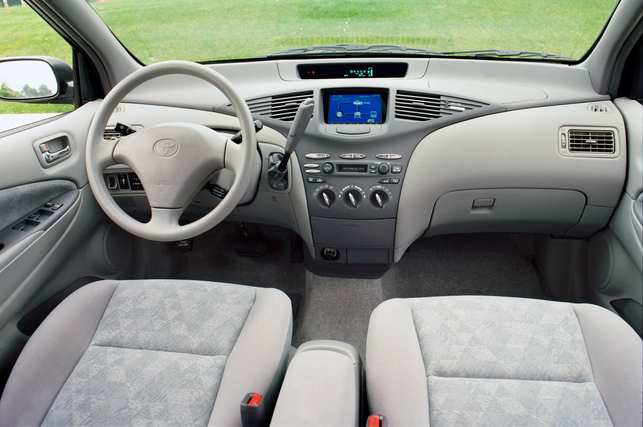 Toyota Prius 1