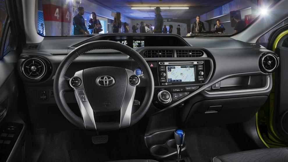 Toyota Prius 2015