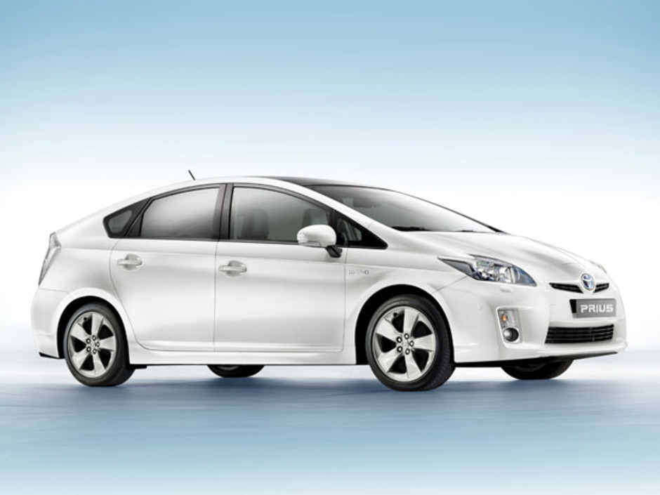 Toyota Prius Awd