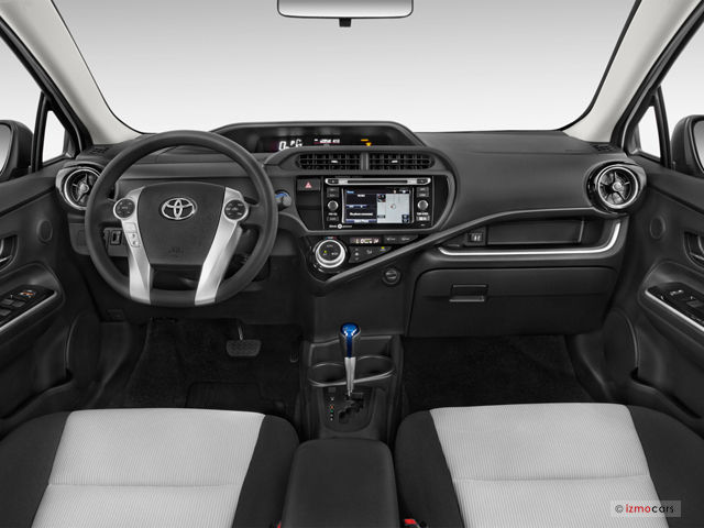 Toyota Prius C 2015