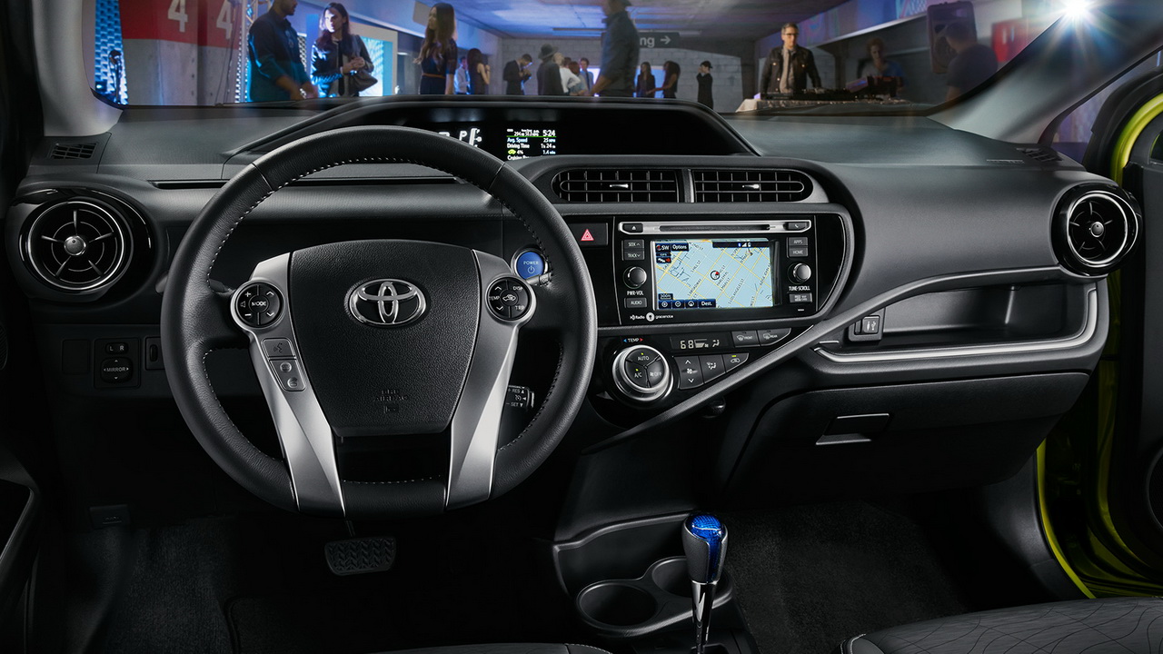 Toyota Prius C 2016