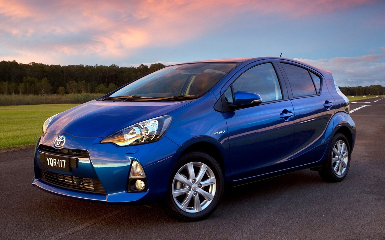 Toyota Prius C 2016