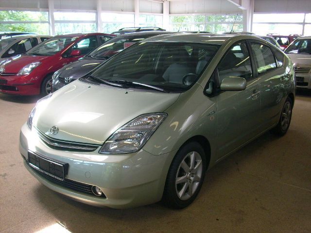 Toyota Prius Hybrid Sol