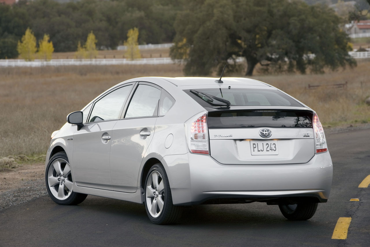 Toyota Prius Iii Toyota Prius Iii