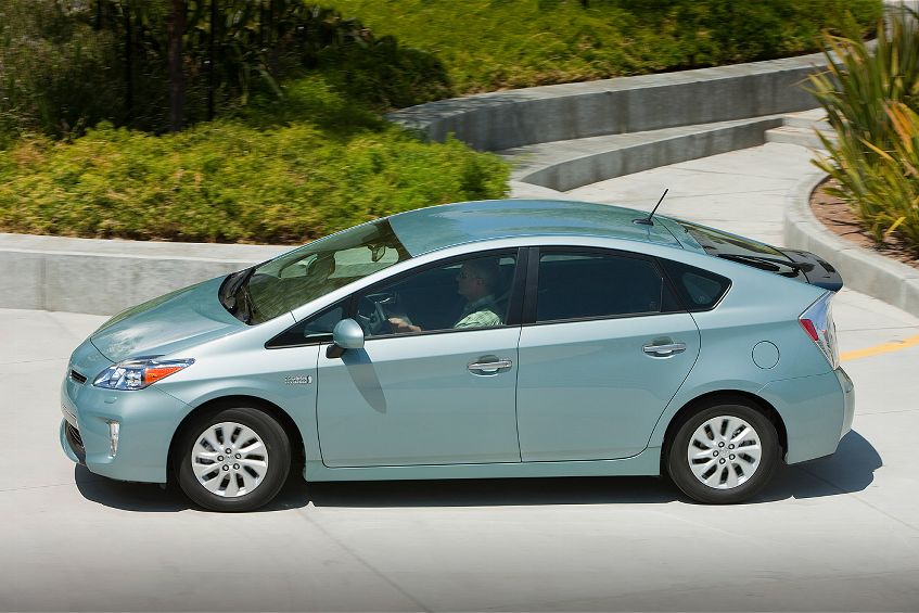 Toyota Prius Plug-In 2015