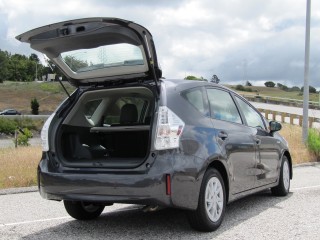 Toyota Prius Station Wagon