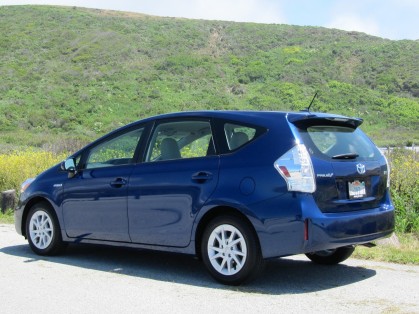 Toyota Prius Station Wagon