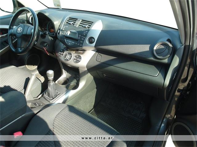 Toyota Rav4 2.0