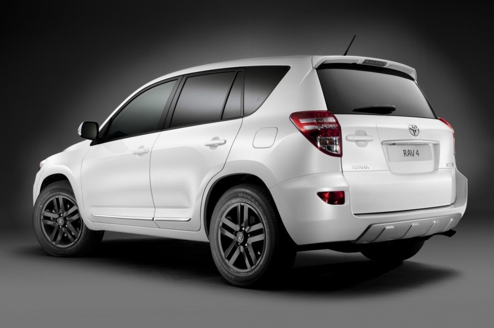 Toyota Rav4 7 Seater Toyota Rav4 7 Seater