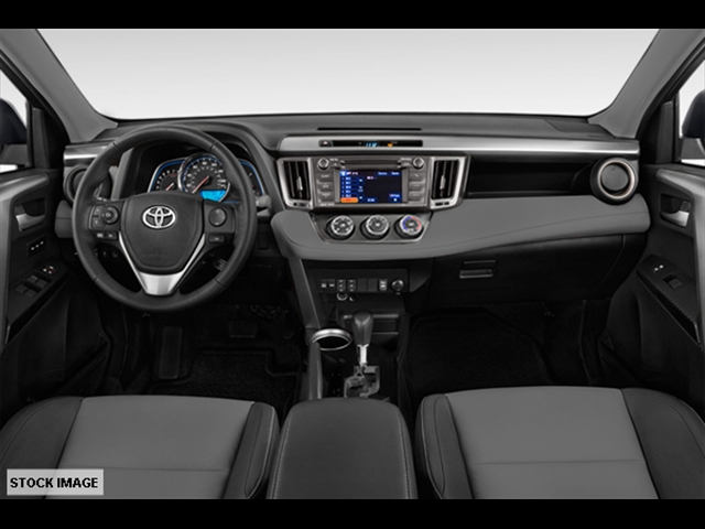 Toyota Rav4 Le 2015