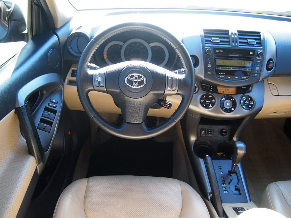 Toyota Rav4 Limited V6 Toyota Rav4 Limited V6