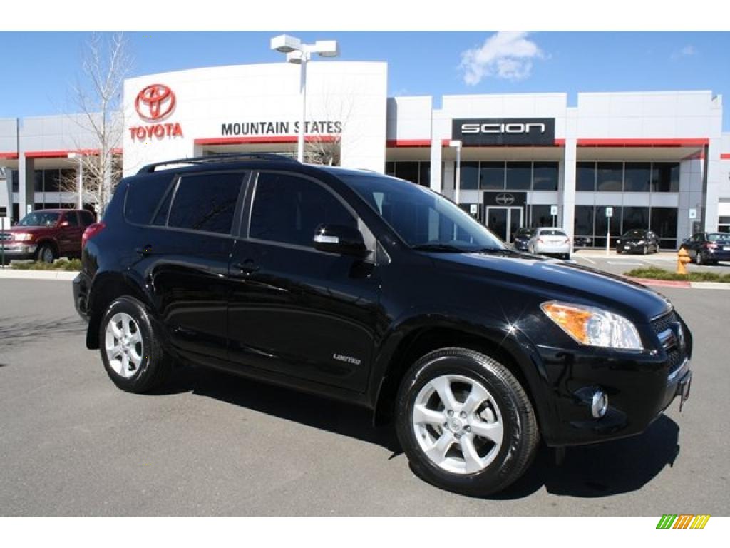 Toyota Rav4 Limited V6