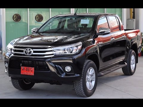 Toyota Revo 2016