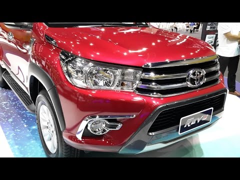 Toyota Revo 2016