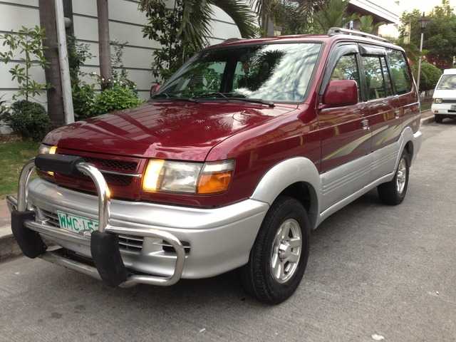 Toyota Revo