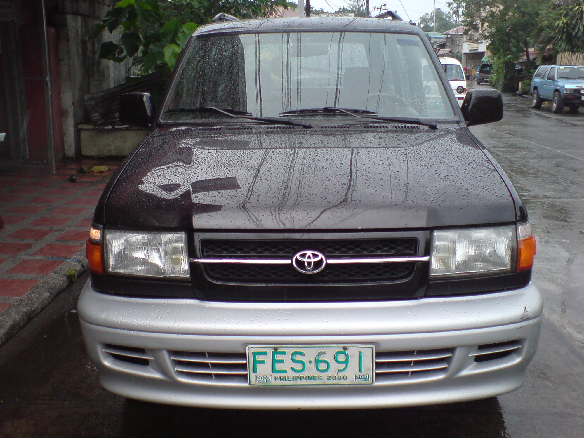 Toyota Revo Sport Runner
