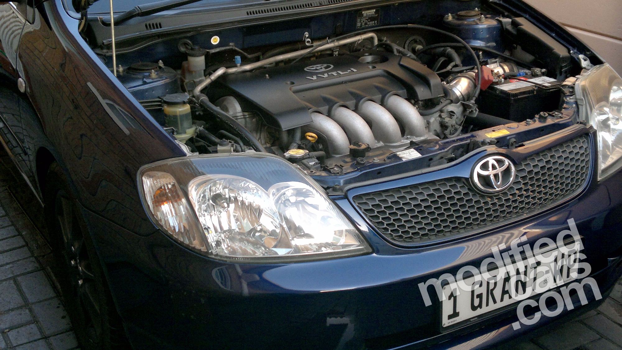 Toyota Runx 1.8