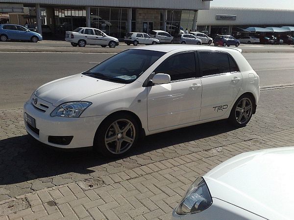 Toyota Runx 1.8