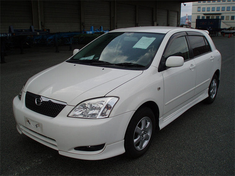 Toyota Runx 2003