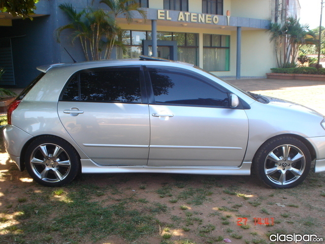 Toyota Runx 2010