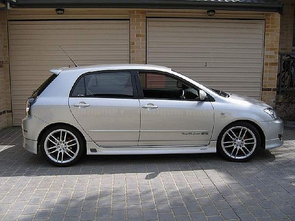 Toyota Runx Rsi