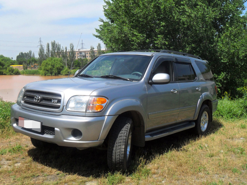 Toyota Sequoia 2001