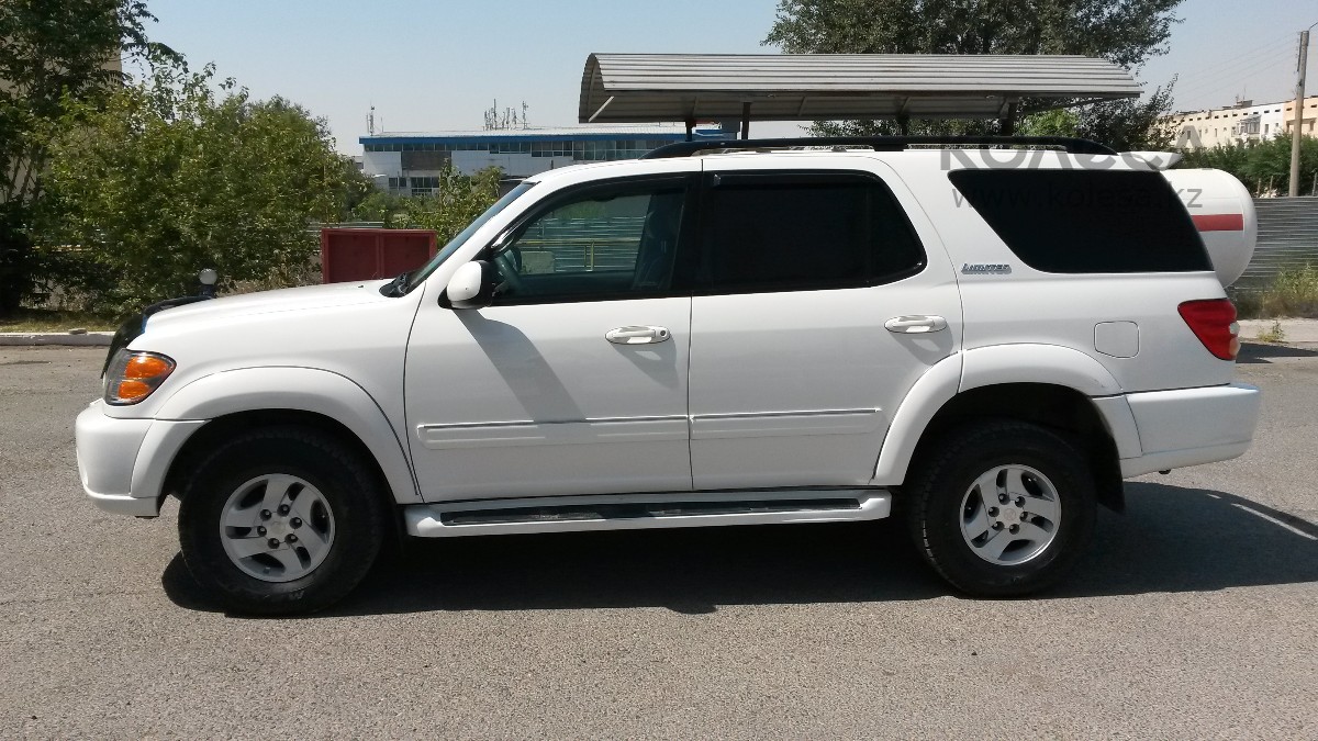 Toyota Sequoia 2002