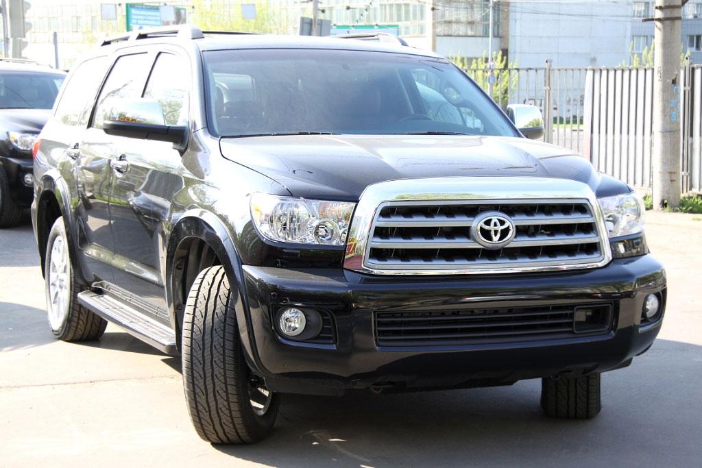 Toyota Sequoia 2013