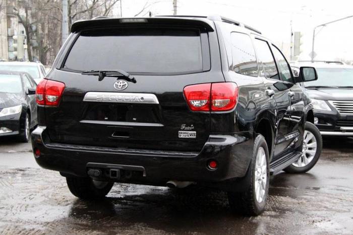 Toyota Sequoia 4wd
