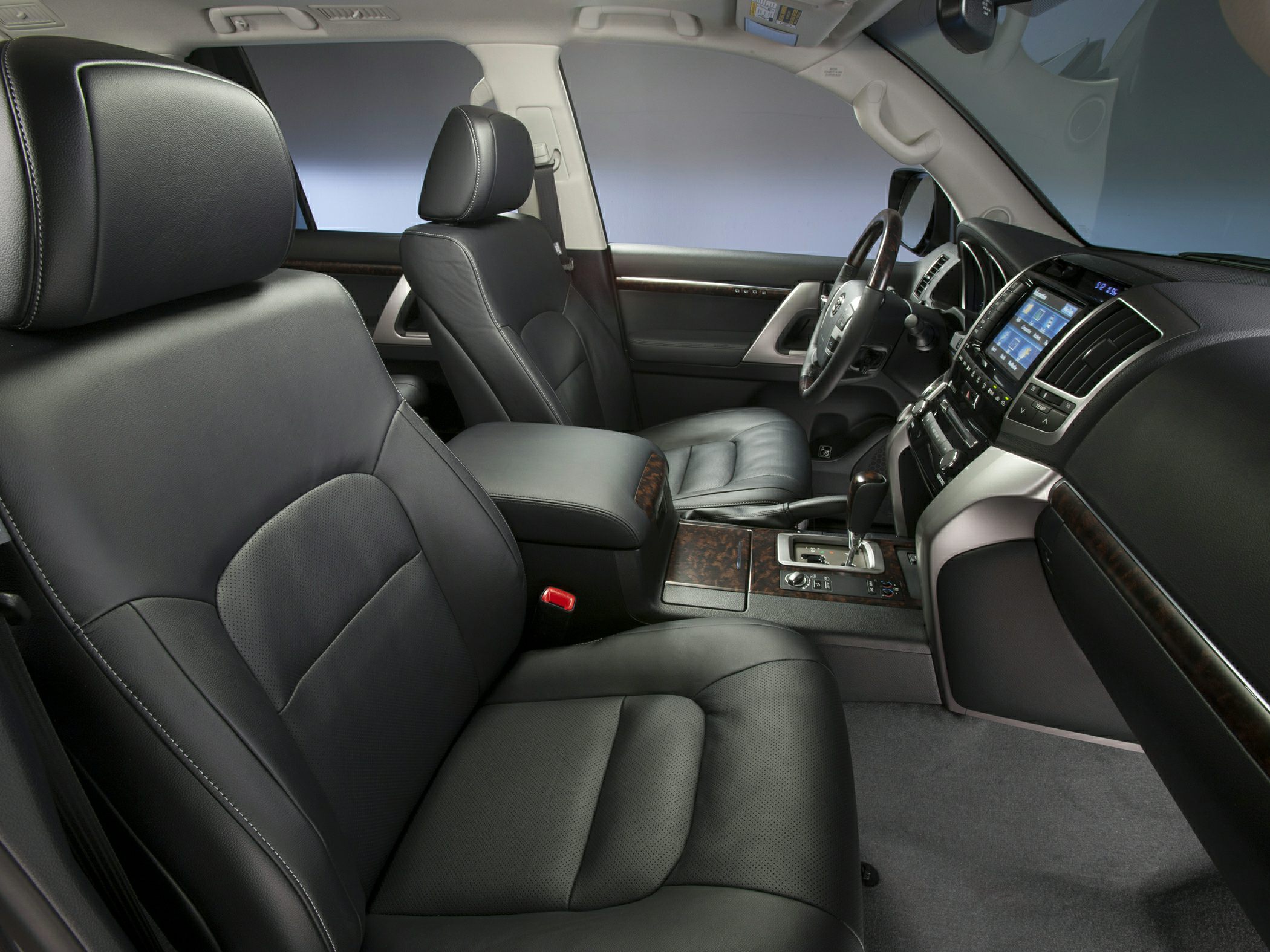 Toyota Sequoia 5.7