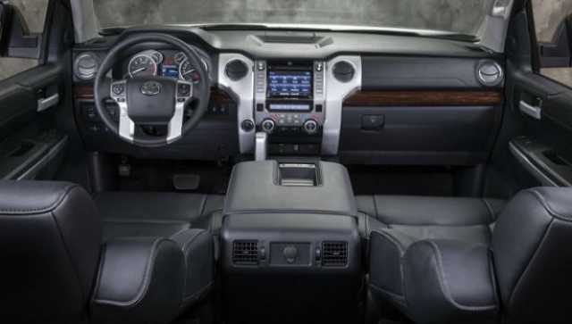Toyota Sequoia