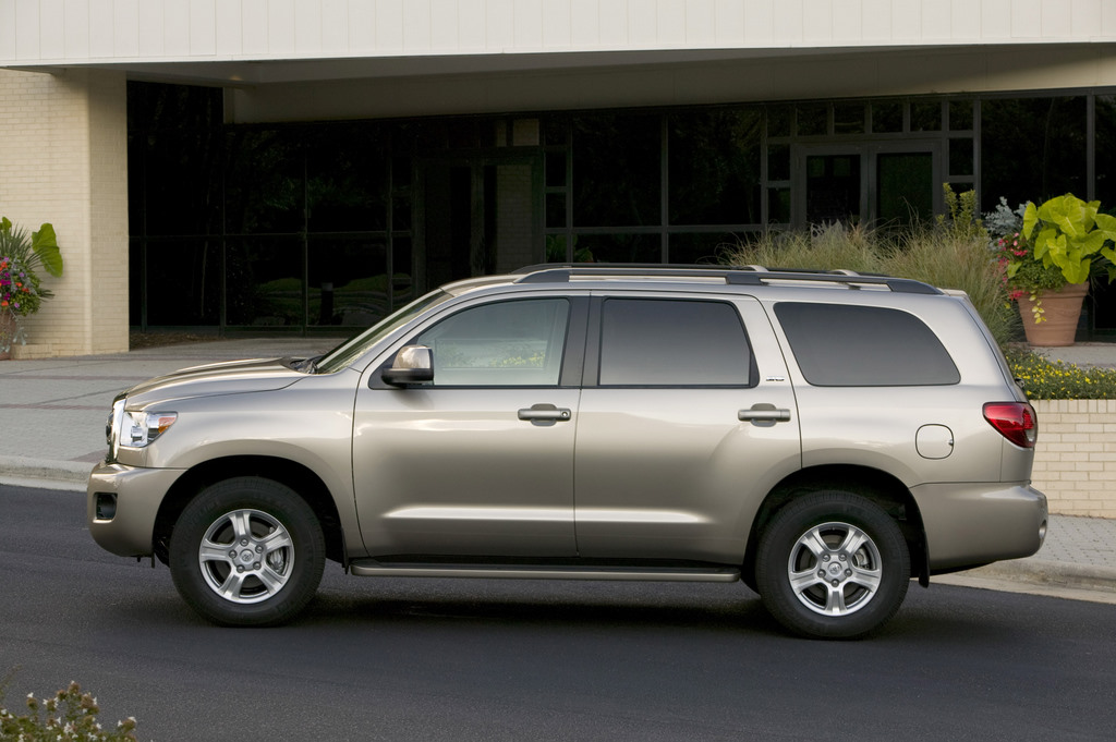 Toyota Sequoia Hybrid