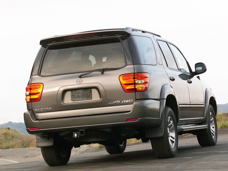 Toyota Sequoia V8