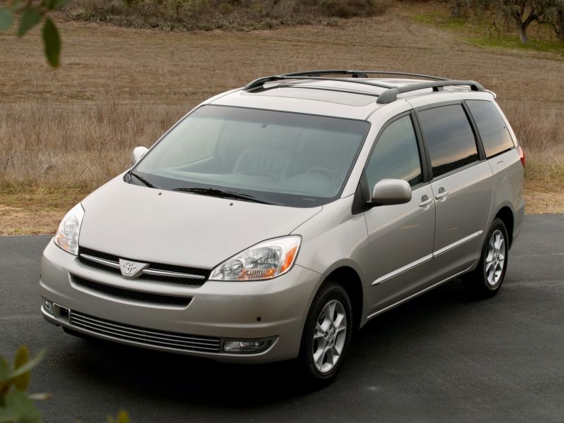 Toyota Sienna 2004
