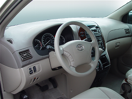 Toyota Sienna 2005