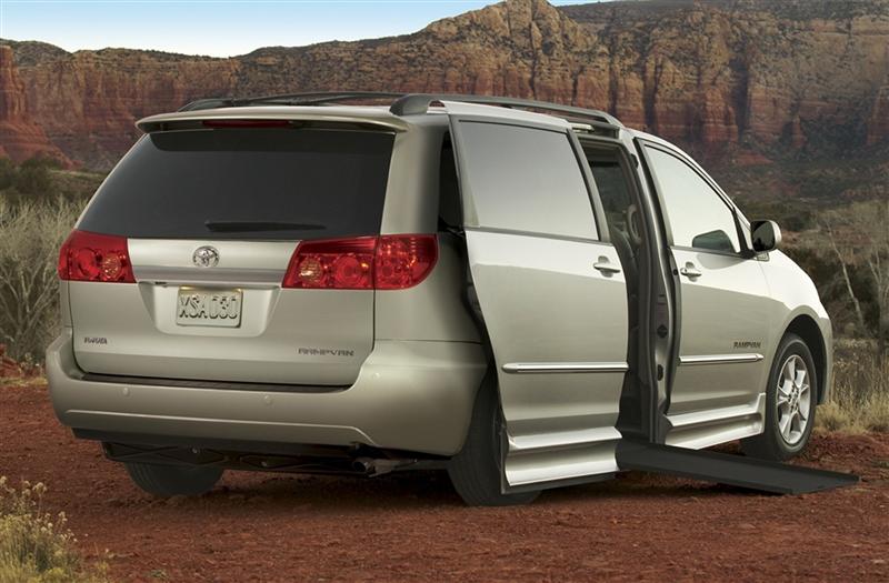 Toyota Sienna 2010