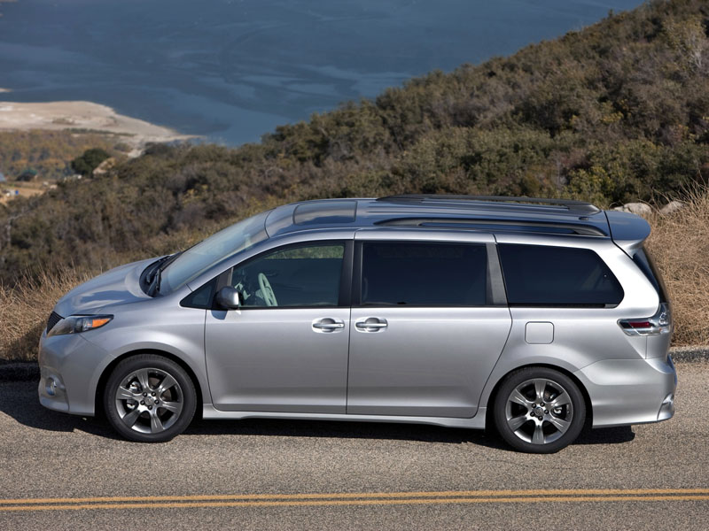 Toyota Sienna 2010