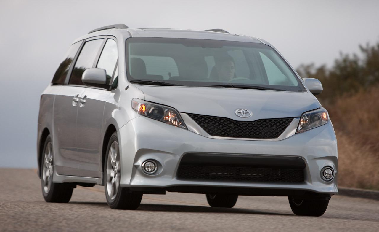 Toyota Sienna 2011