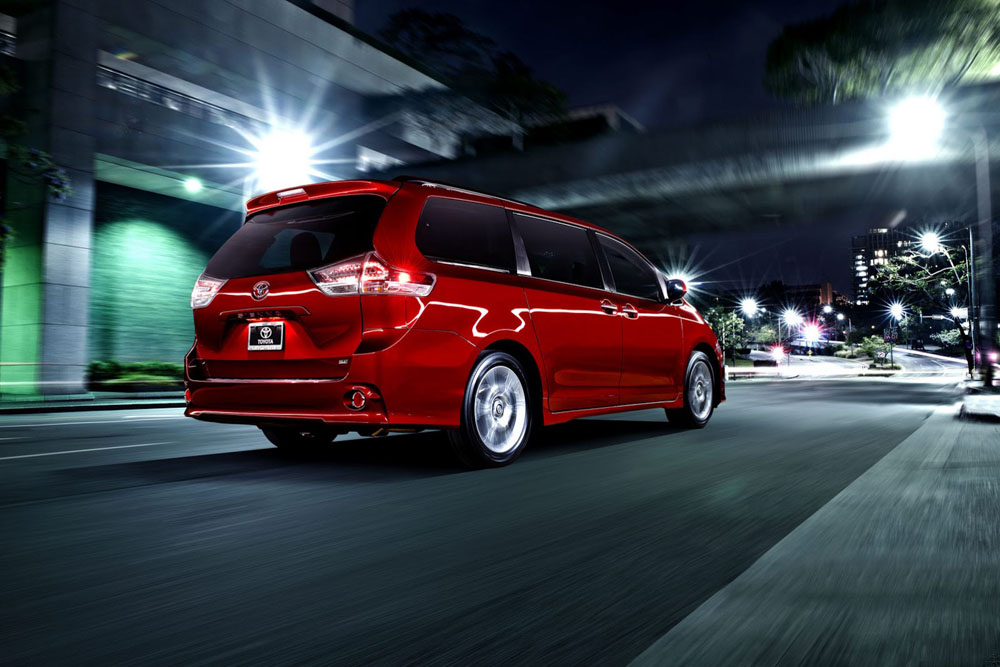 Toyota Sienna 2015