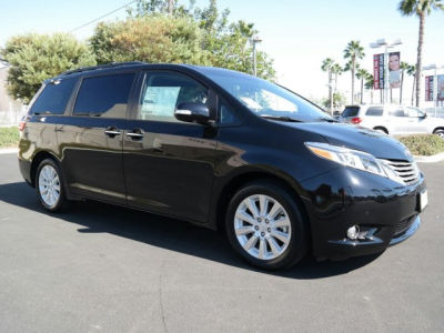 Toyota Sienna 4x4