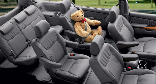 Toyota Sienna 9 Passenger