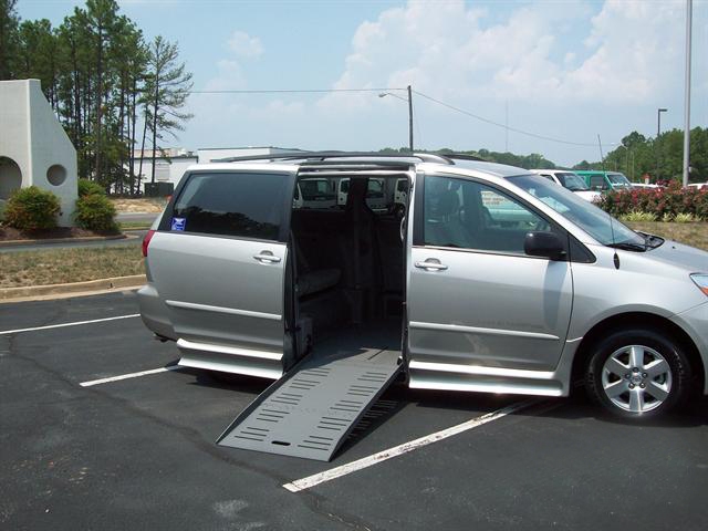 Toyota Sienna Handicap Van