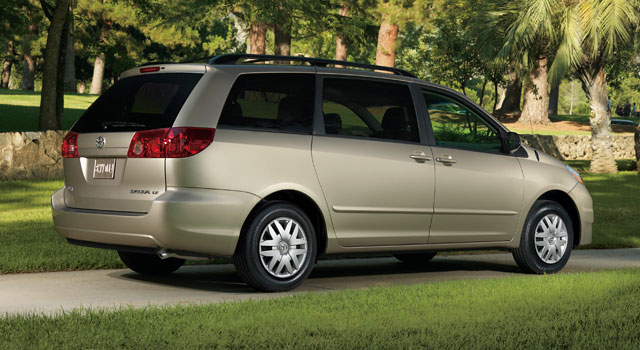 Toyota Sienna L