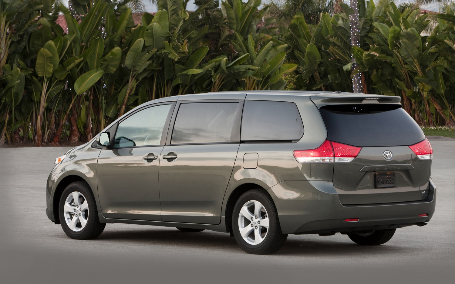 Toyota Sienna Le Awd