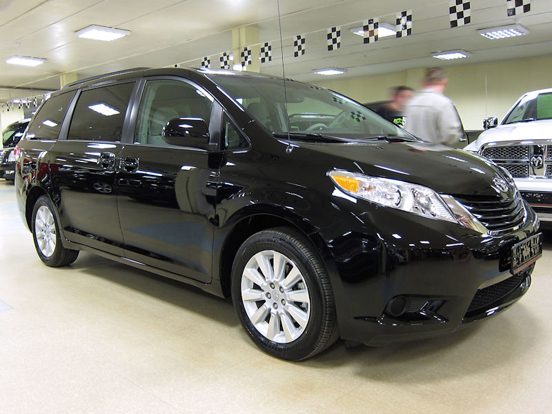 Toyota Sienna Le Awd