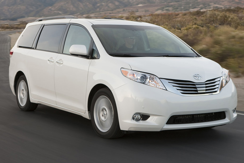 Toyota Sienna V6