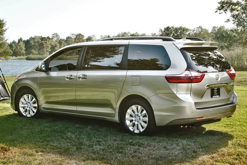 Toyota Sienna Xle Awd 2015