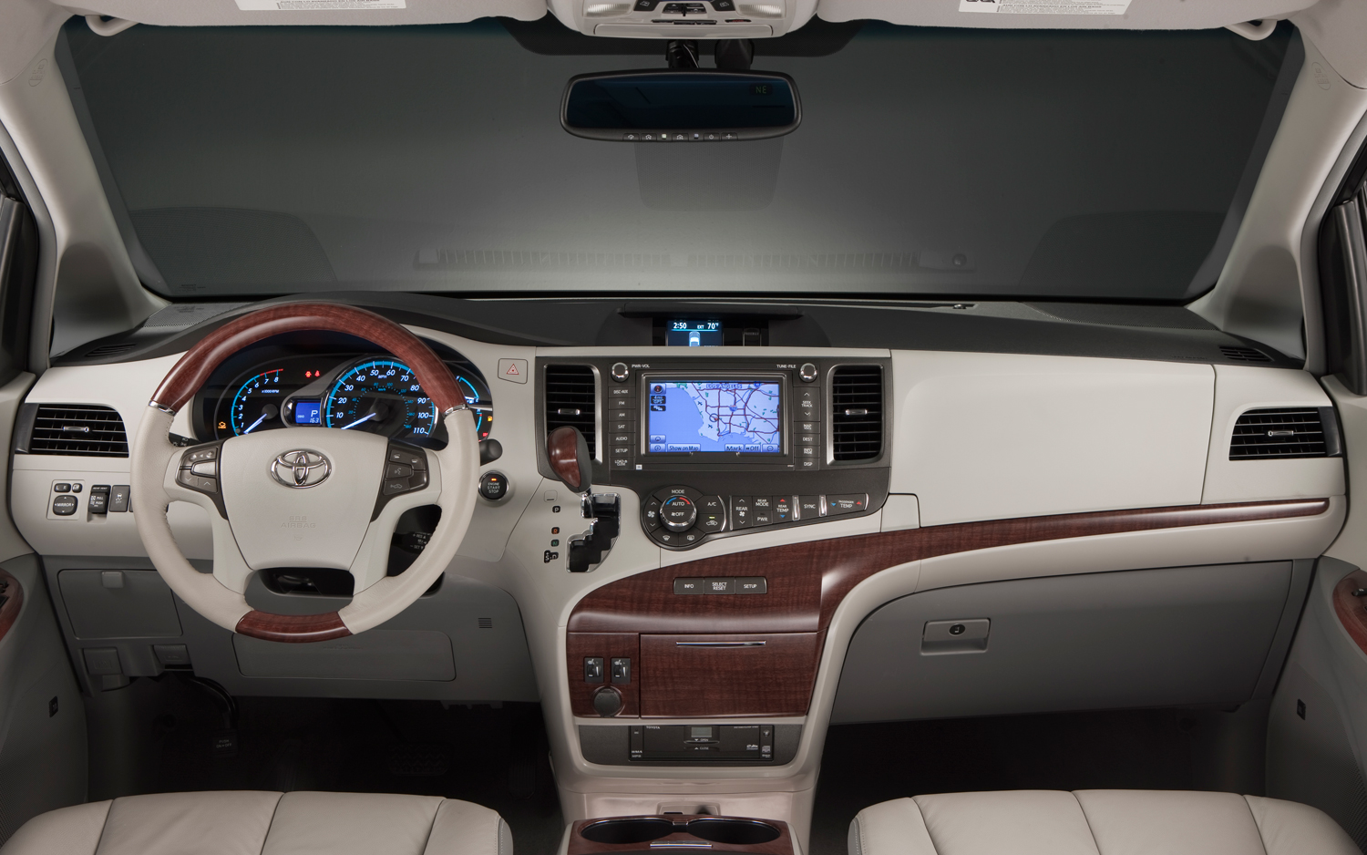 Toyota Sienna Xle Premium Package 2015
